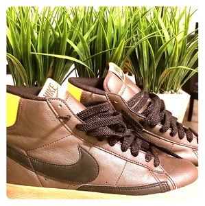 Nike Blazer Mid
